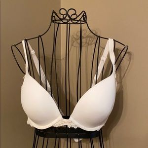 Victoria Secret Bra Size 32DD